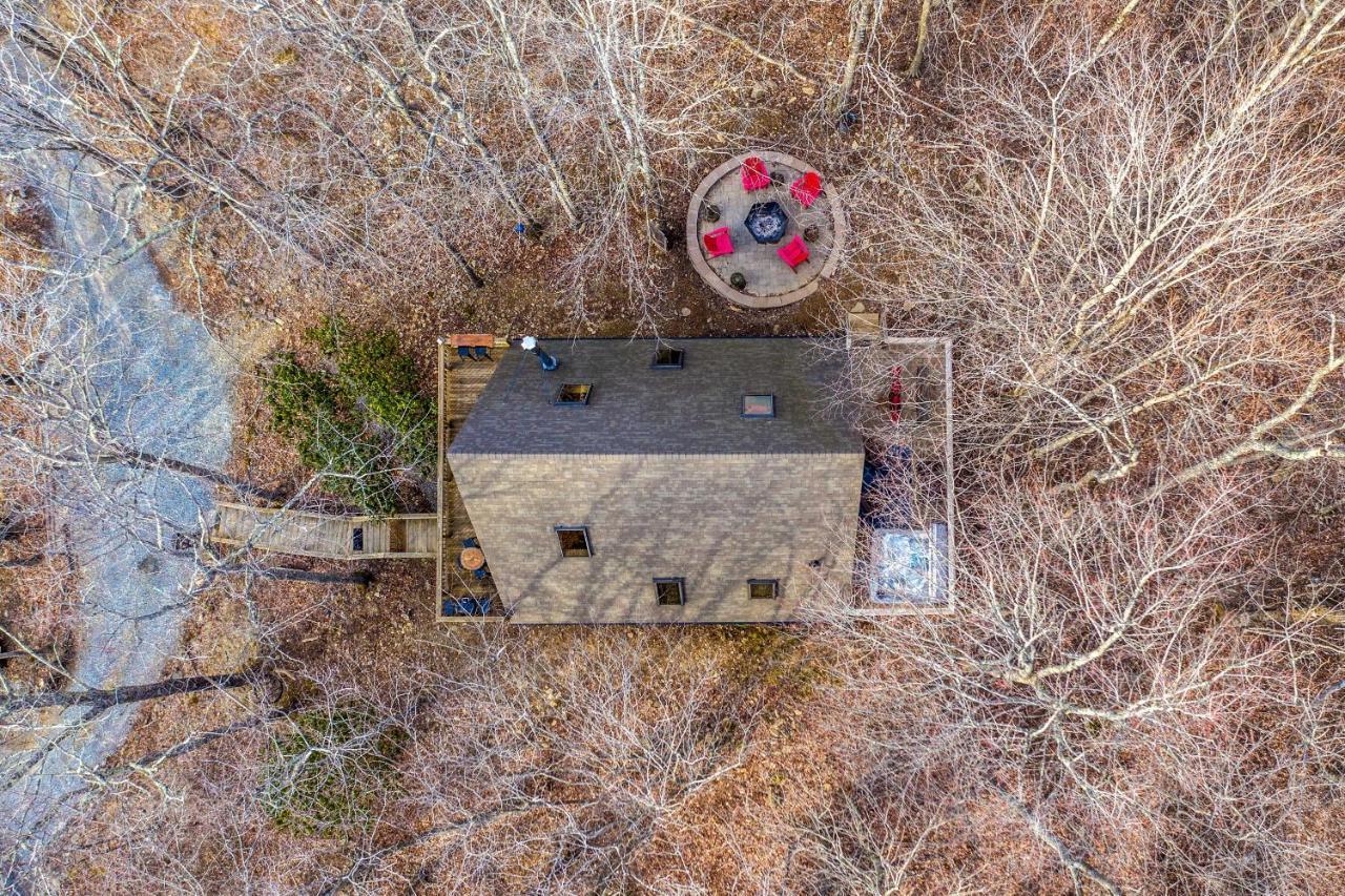 A-Frame Cabin With Hot Tub 1 Mi To Beech Mountain! Ngoại thất bức ảnh